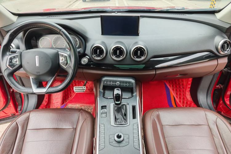 Used Wey VV7 2017 2.0T Flagship Model Interior 2