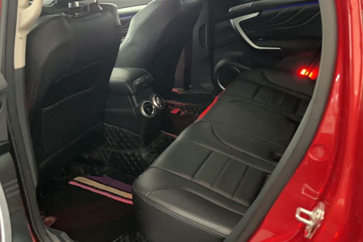 Used Wey VV7 2017 2.0T Flagship Model Interior 2