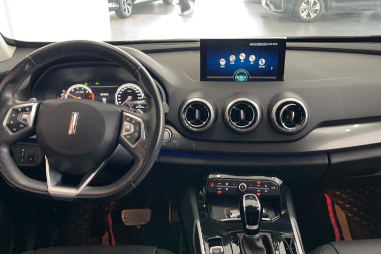 Used Wey VV7 2017 2.0T Flagship Model Interior 3