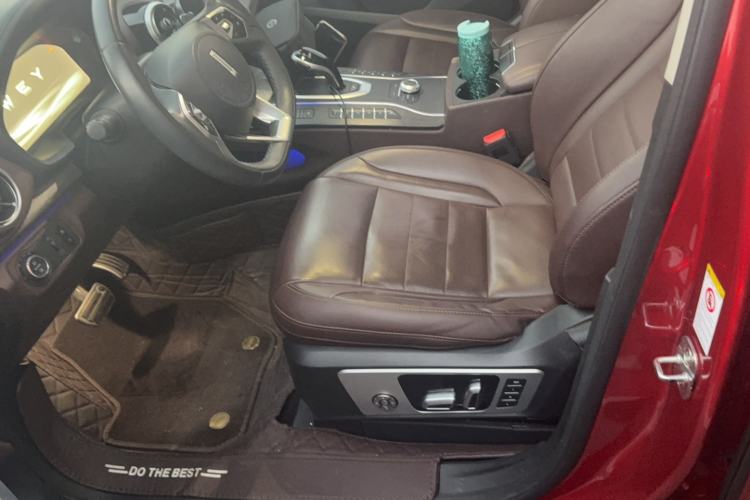 Used Wey VV7 2017 2.0T Flagship Model Interior 3