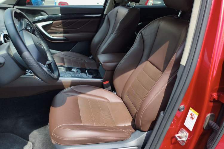 Used Wey VV7 2017 2.0T Flagship Model Left Front Seat