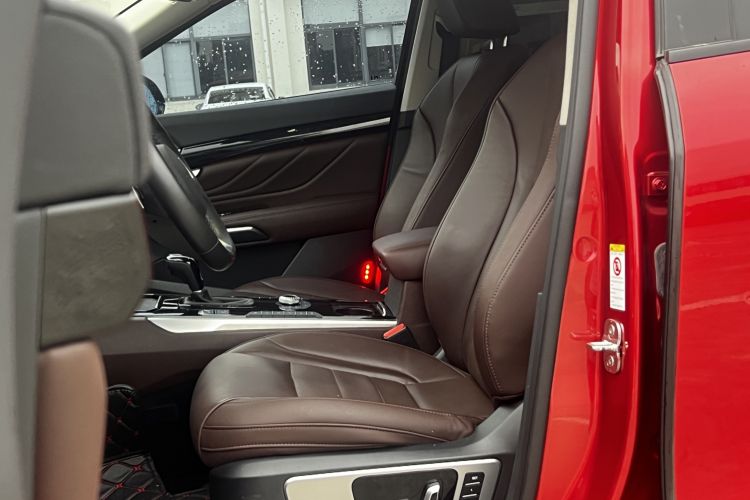 Used Wey VV7 2017 2.0T Flagship Model Left Front Seat
