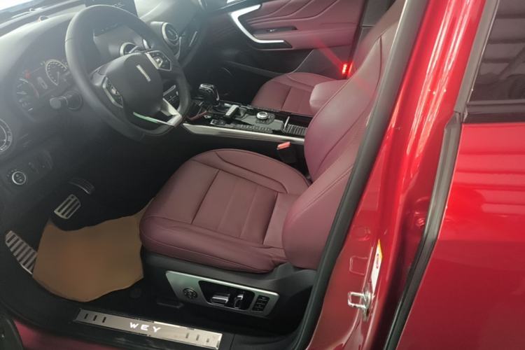 Used Wey VV7 2017 2.0T Flagship Model Left Front Seat
