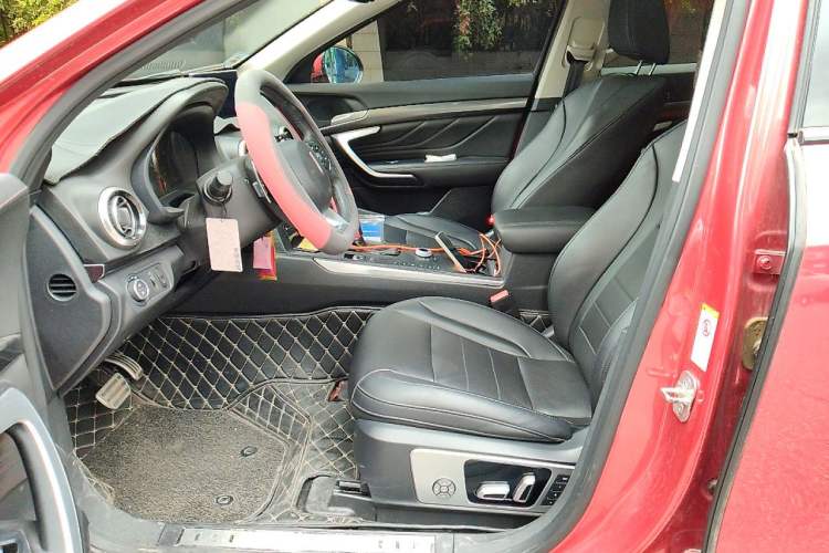Used Wey VV7 2017 2.0T Flagship Model Left Front Seat
