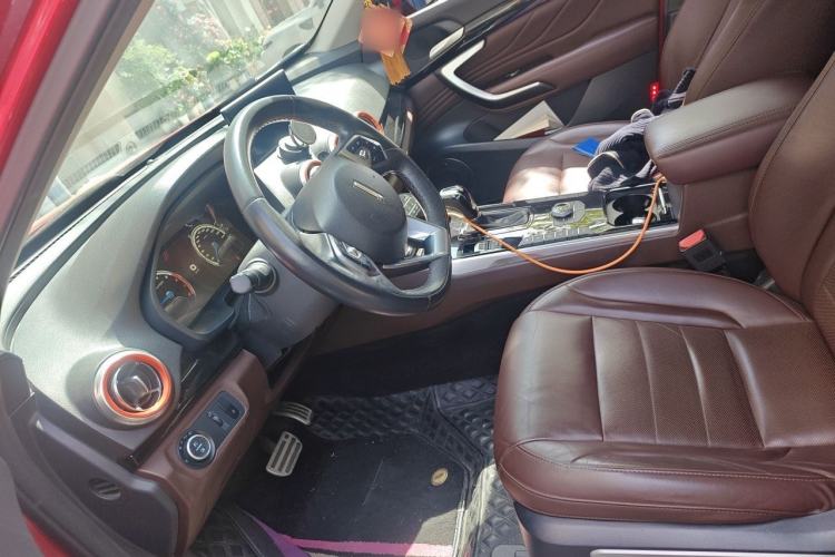 Used Wey VV7 2017 2.0T Flagship Model Left Front Seat