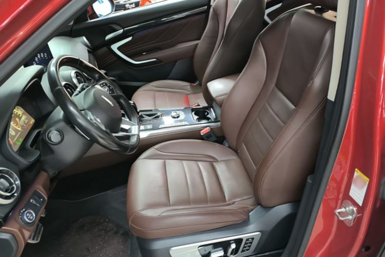 Used Wey VV7 2017 2.0T Flagship Model Left Front Seat
