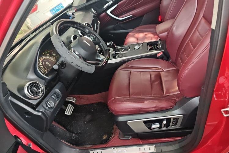 Used Wey VV7 2017 2.0T Flagship Model Left Front Seat