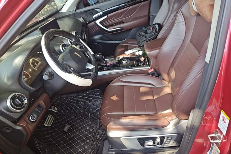 Used Wey VV7 2017 2.0T Flagship Model Left Front Seat