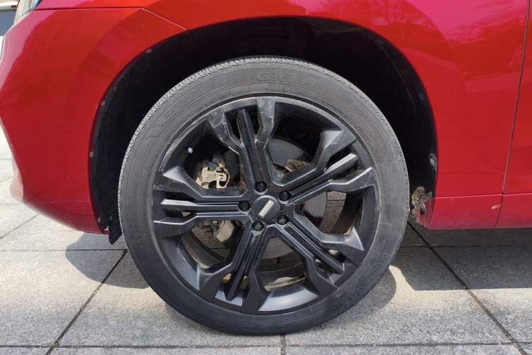 Used Wey VV7 2017 2.0T Flagship Model Left Front Wheel Hub