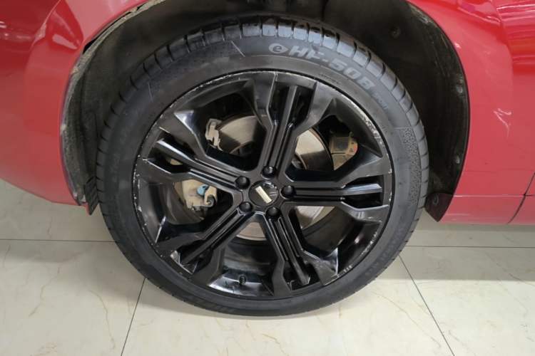 Used Wey VV7 2017 2.0T Flagship Model Left Front Wheel Hub