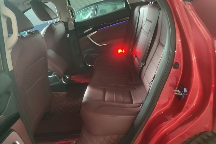 Used Wey VV7 2017 2.0T Flagship Model Left Rear Seat
