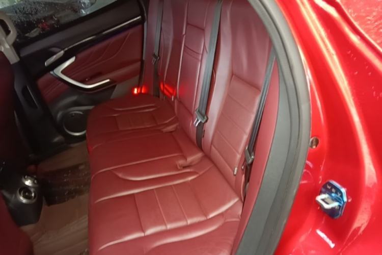 Used Wey VV7 2017 2.0T Flagship Model Left Rear Seat