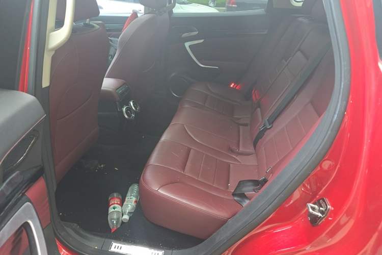 Used Wey VV7 2017 2.0T Flagship Model Left Rear Seat