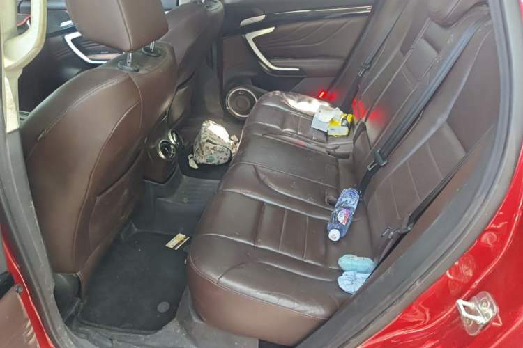 Used Wey VV7 2017 2.0T Flagship Model Left Rear Seat