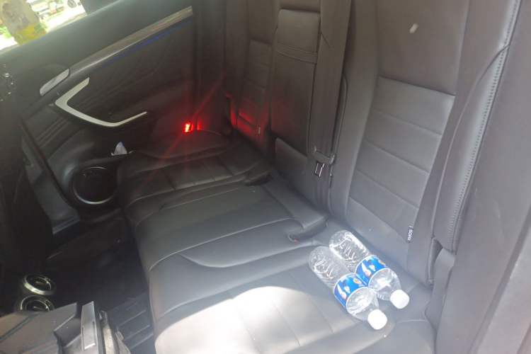 Used Wey VV7 2017 2.0T Flagship Model Left Rear Seat