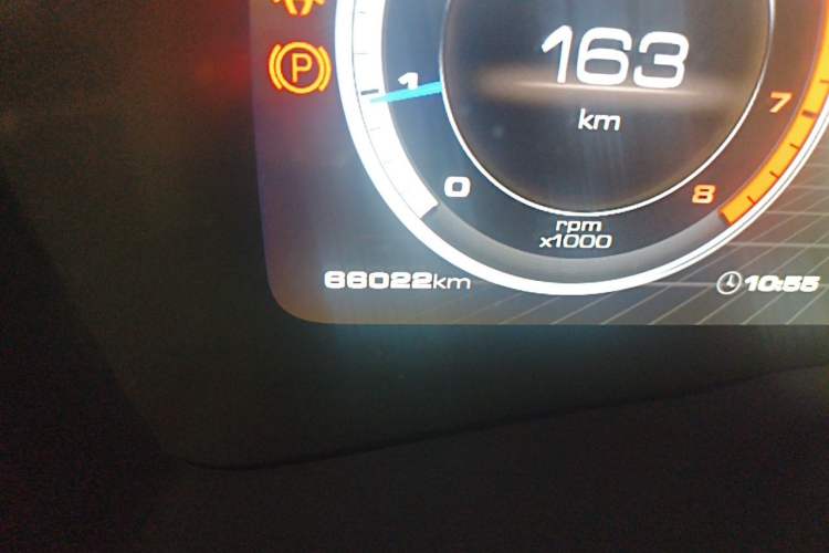 Used Wey VV7 2017 2.0T Ultra-Luxury Version Odometer Close Up