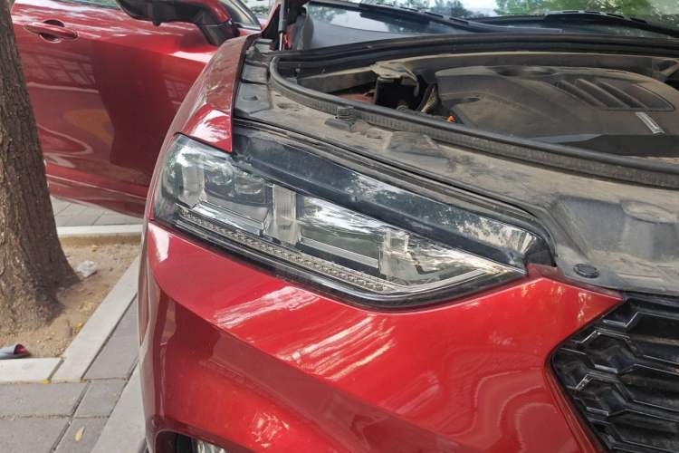 Used Wey VV7 2017 2.0T Flagship Model Right Front Headlight