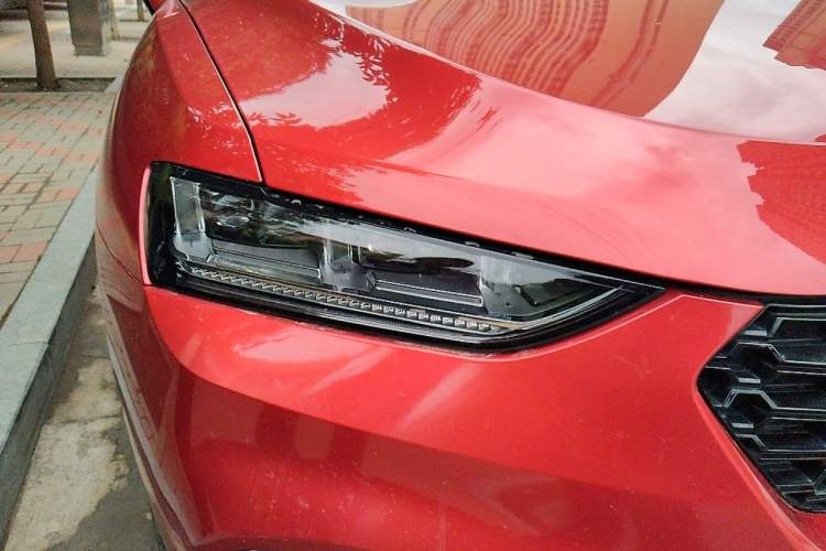 Used Wey VV7 2017 2.0T Flagship Model Right Front Headlight