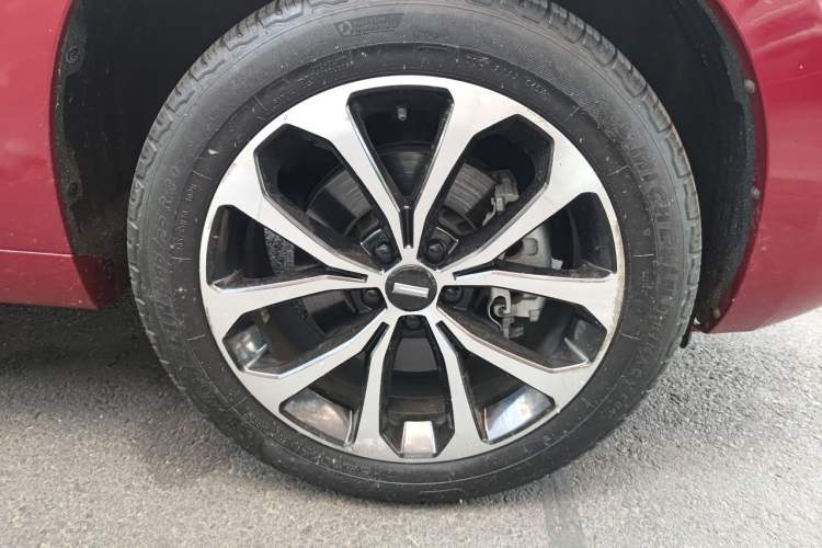 Used Wey VV7 2017 2.0T Luxury Model Right Front Wheel Hub