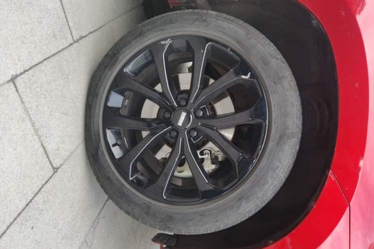 Used Wey VV7 2017 2.0T Ultra-Luxury Version Right Front Wheel Hub