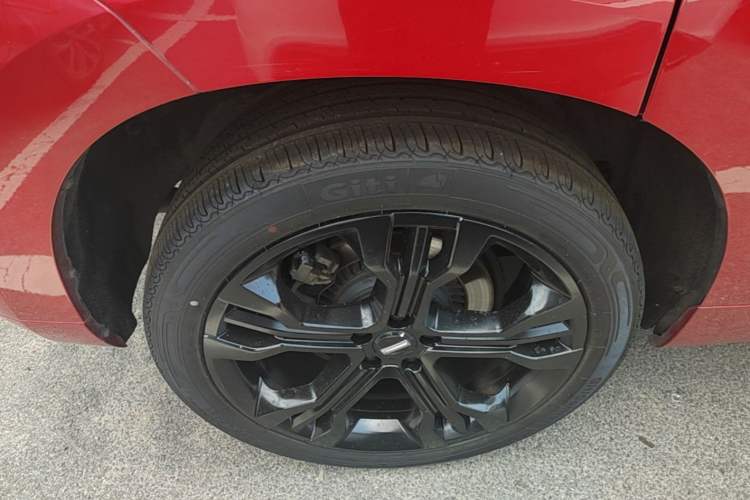 Used Wey VV7 2017 2.0T Flagship Model Right Rear Wheel Hub
