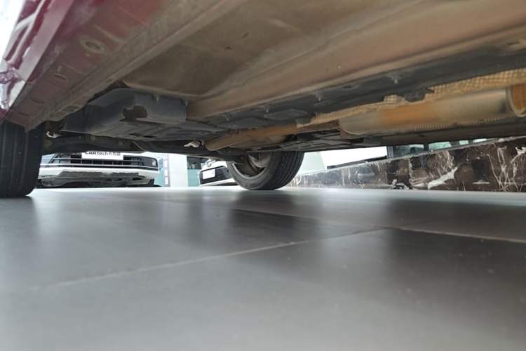 Used Wey VV7 2017 2.0T Flagship Model Right Side Sill