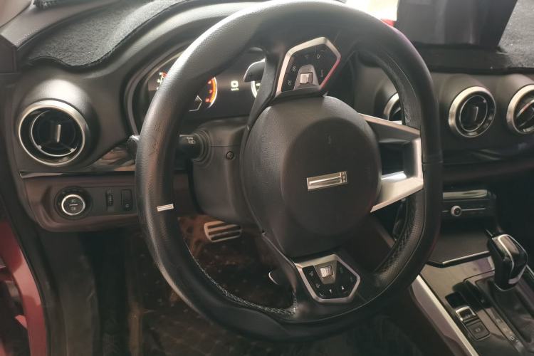 Used Wey VV7 2017 2.0T Ultra-Luxury Version Steering Wheel