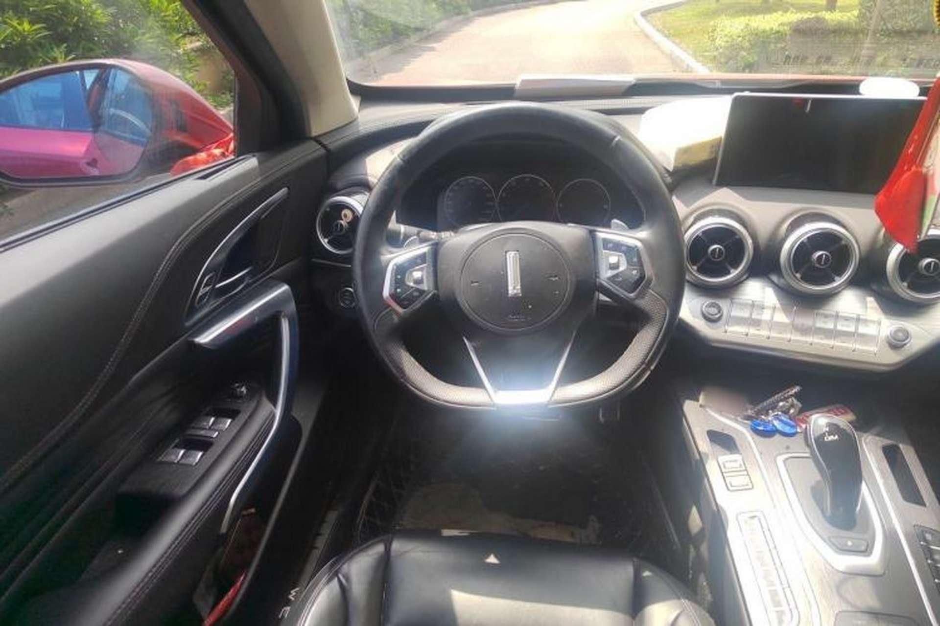 Used Wey VV7 2017 2.0T Flagship Model Steering Wheel
