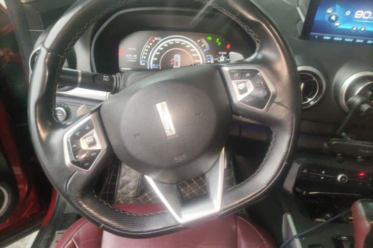 Used Wey VV7 2017 VV7c 2.0T Flagship Model Steering Wheel