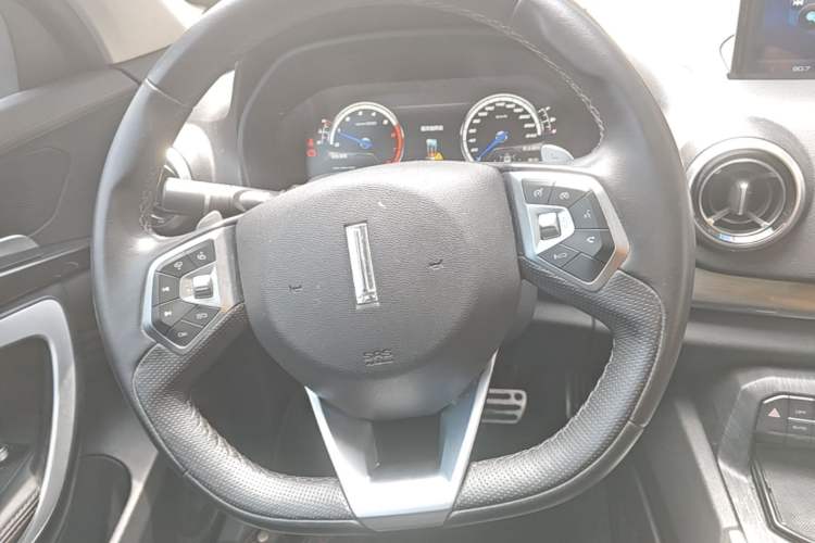 Used Wey VV7 2017 2.0T Flagship Model Steering Wheel