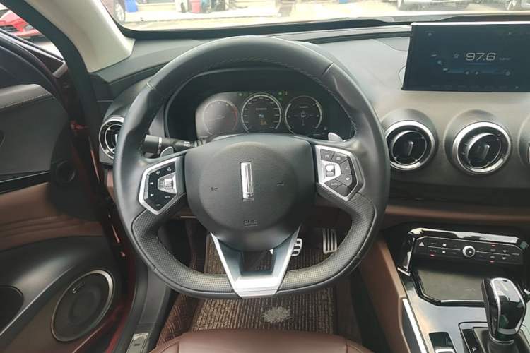 Used Wey VV7 2017 2.0T Flagship Model Steering Wheel