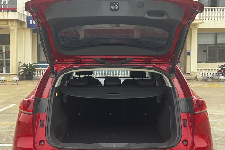 Used Wey VV7 2017 2.0T Flagship Model Trunk