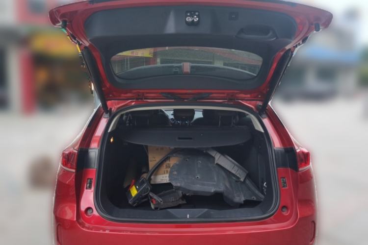 Used Wey VV7 2017 2.0T Ultra-Luxury Version Trunk