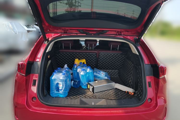 Used Wey VV7 2017 2.0T Flagship Model Trunk
