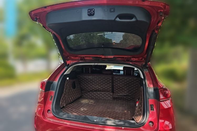 Used Wey VV7 2017 2.0T Flagship Model Trunk