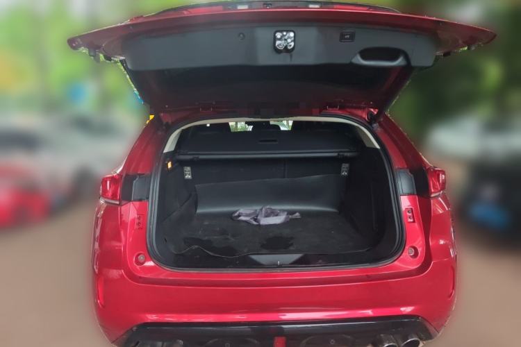 Used Wey VV7 2017 2.0T Flagship Model Trunk