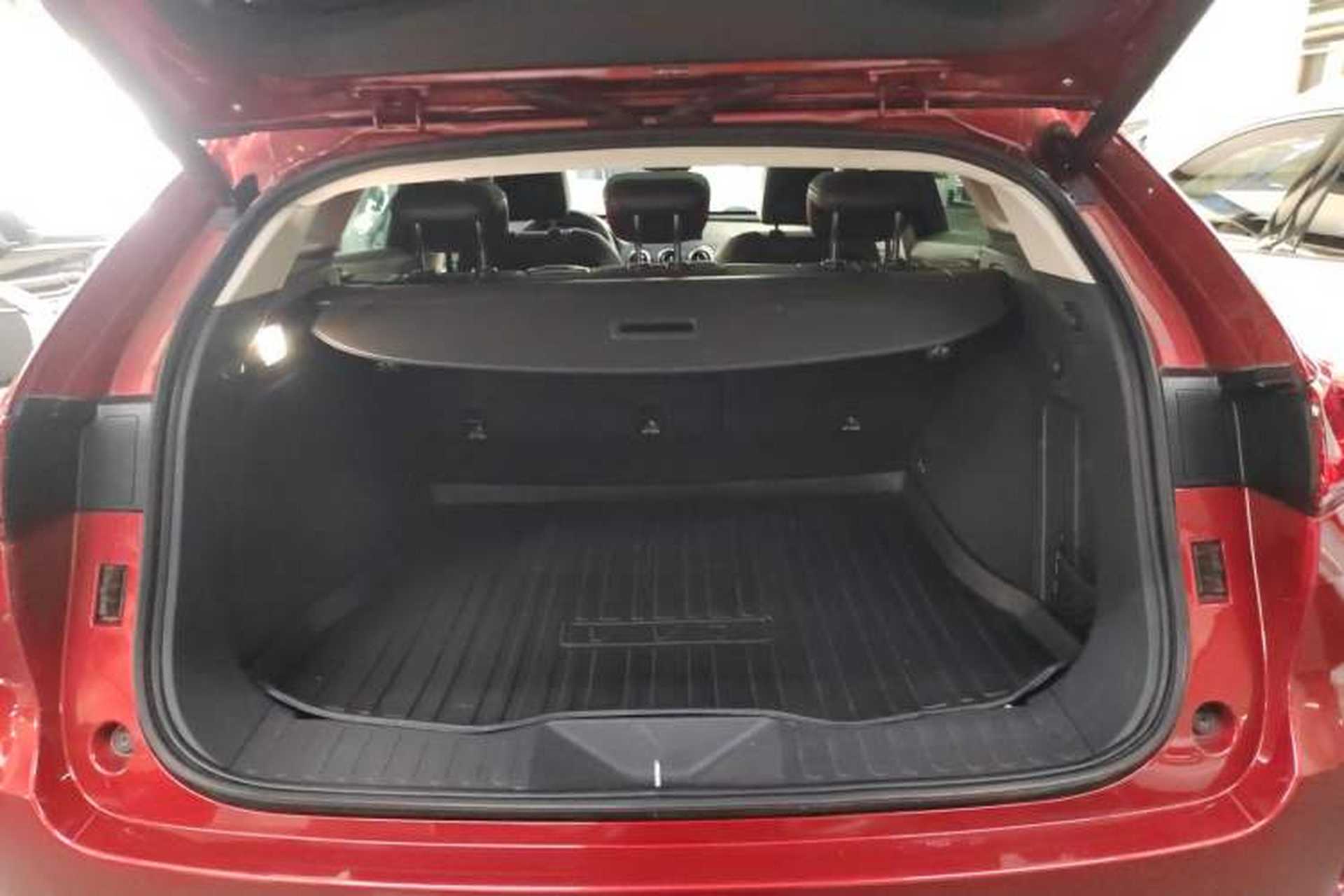 Used Wey VV7 2017 2.0T Flagship Model Trunk