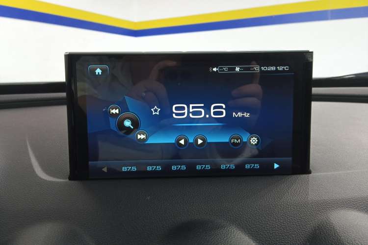 Used Wey VV7 2017 2.0T Flagship Model Audio And AC Panel