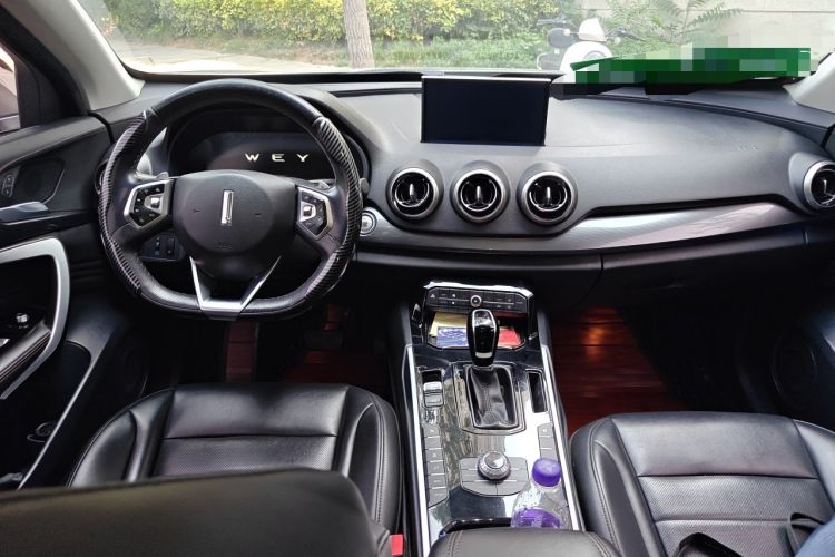 Used Wey VV7 2017 2.0T Ultra-Luxury Version Center Console