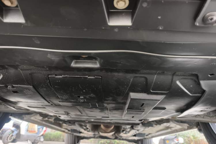 Used Wey VV7 2017 2.0T Ultra-Luxury Version Chassis Front