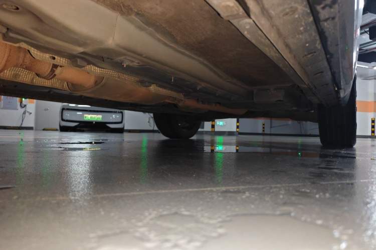 Used Wey VV7 2017 2.0T Flagship Model Chassis Front Left