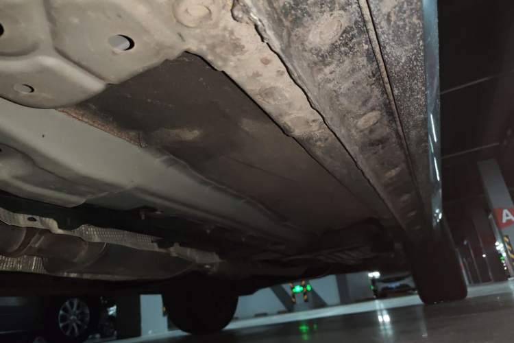 Used Wey VV7 2017 2.0T Flagship Model Chassis Front Left