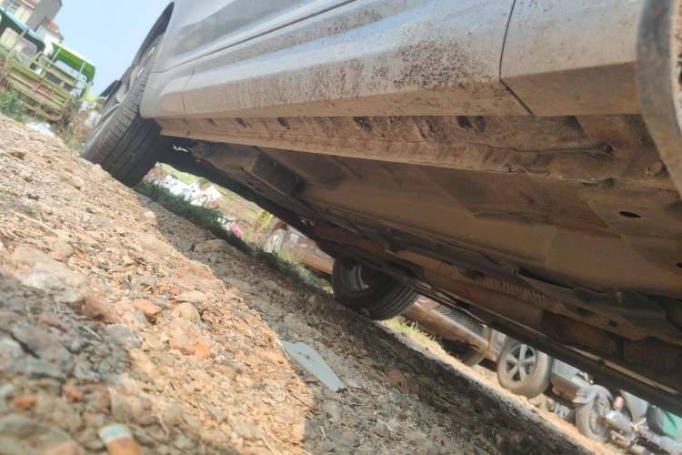 Used Wey VV7 2017 2.0T Luxury Model Chassis Front Right