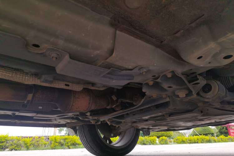Used Wey VV7 2017 2.0T Flagship Model Chassis Front Right