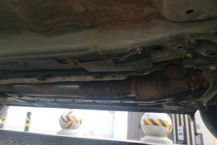 Used Wey VV7 2017 2.0T Flagship Model Chassis Front Right