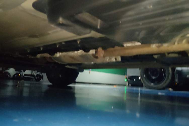 Used Wey VV7 2017 2.0T Flagship Model Chassis Rear Left