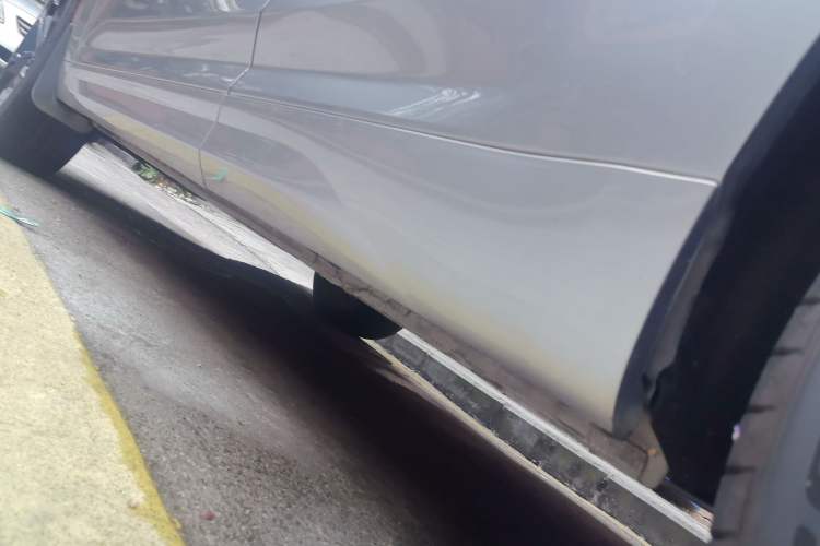 Used Wey VV7 2017 2.0T Flagship Model Chassis Rear Left