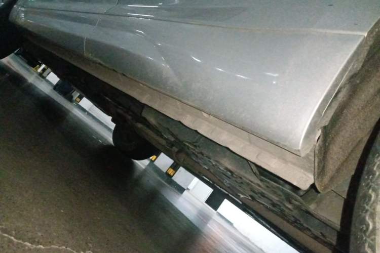 Used Wey VV7 2017 2.0T Flagship Model Chassis Rear Left