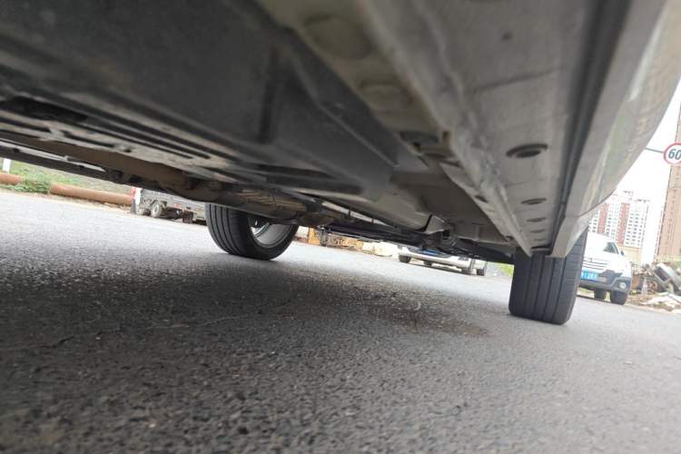 Used Wey VV7 2017 2.0T Flagship Model Chassis Rear Right