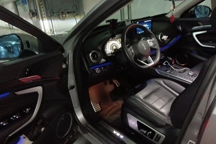Used Wey VV7 2017 VV7c 2.0T Flagship Model Driver Seat